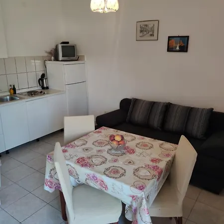 Appartement Tojo *