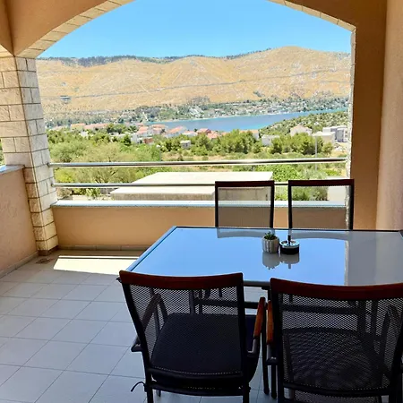 Appartement Tojo *